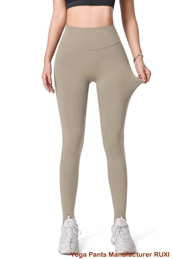 Stylish Outfit Ideas for Flare Leggings RUXI sj1078
